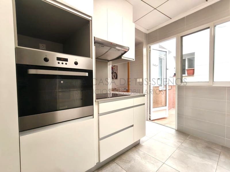 6 sypialnia Dom na sprzedaż w Sax - 195 000 € (Ref: 10005275)