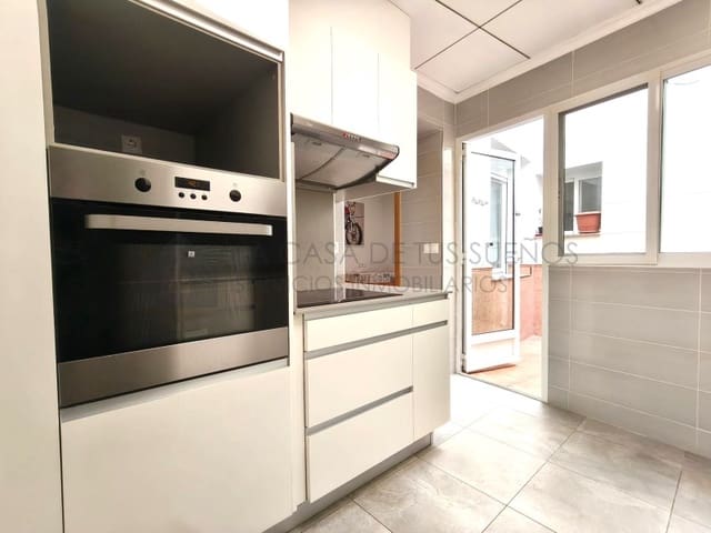 6 sypialnia Dom na sprzedaż w Sax - 195 000 € (Ref: 10005275)