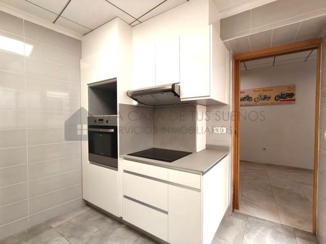 6 sypialnia Dom na sprzedaż w Sax - 195 000 € (Ref: 10005275)