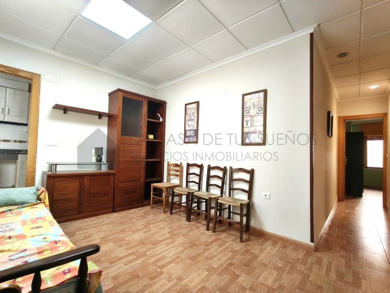 6 sypialnia Dom na sprzedaż w Sax - 195 000 € (Ref: 10005275)