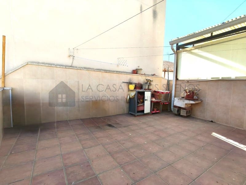 6 sypialnia Dom na sprzedaż w Sax - 195 000 € (Ref: 10005275)