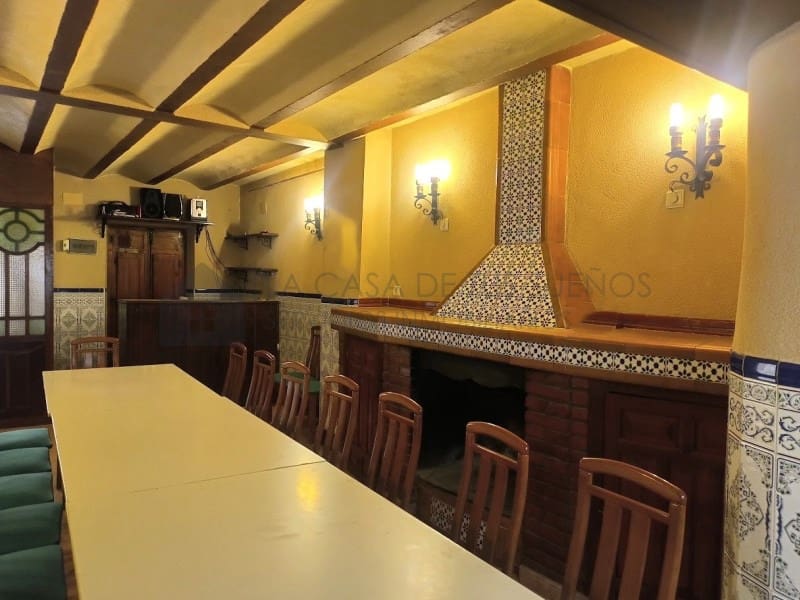 3 soverom Hus til salgs i Sax - € 85 000 (Ref: 10022167)
