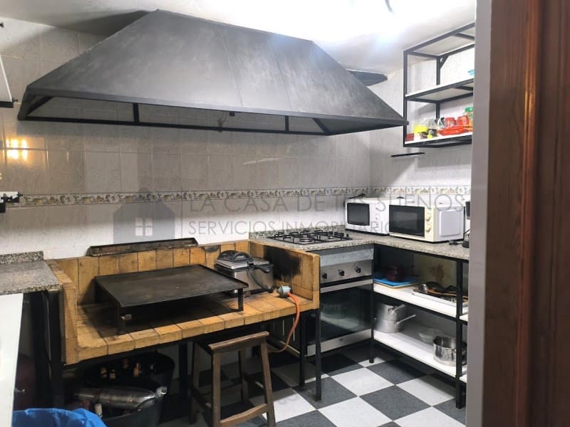 3 soverom Hus til salgs i Sax - € 85 000 (Ref: 10022167)