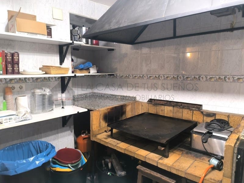 3 soverom Hus til salgs i Sax - € 85 000 (Ref: 10022167)