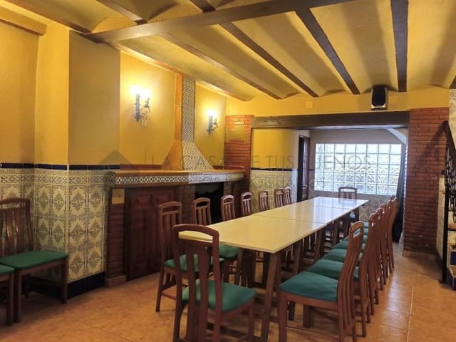 3 soverom Hus til salgs i Sax - € 85 000 (Ref: 10022167)