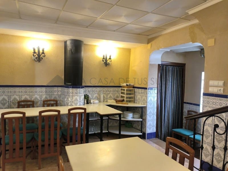 3 soverom Hus til salgs i Sax - € 85 000 (Ref: 10022167)