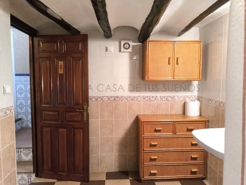 3 soverom Hus til salgs i Sax - € 85 000 (Ref: 10022167)