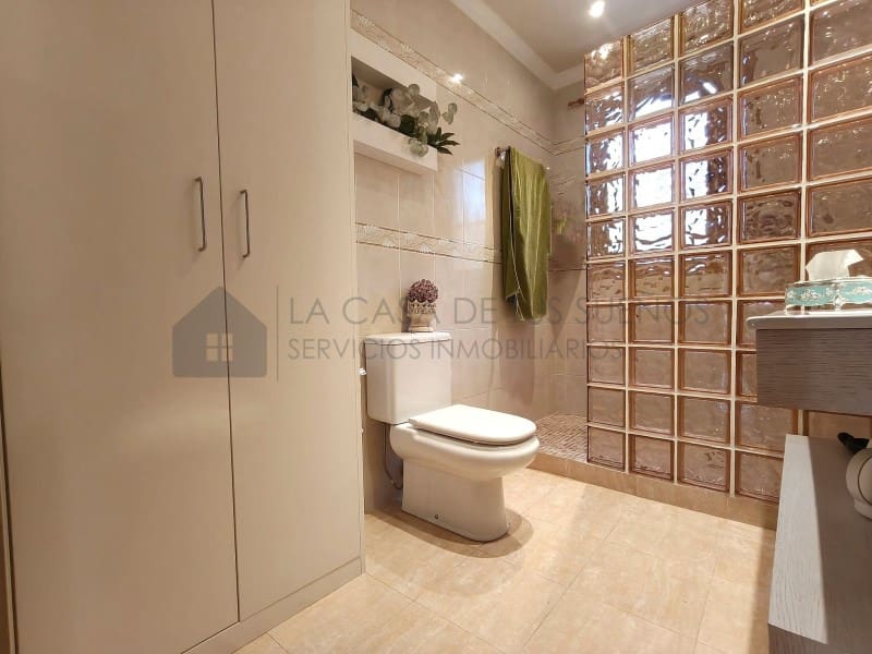 4 chambre Villa/Maison à vendre à Sax avec piscine garage - 415 000 € (Ref: 10075477)