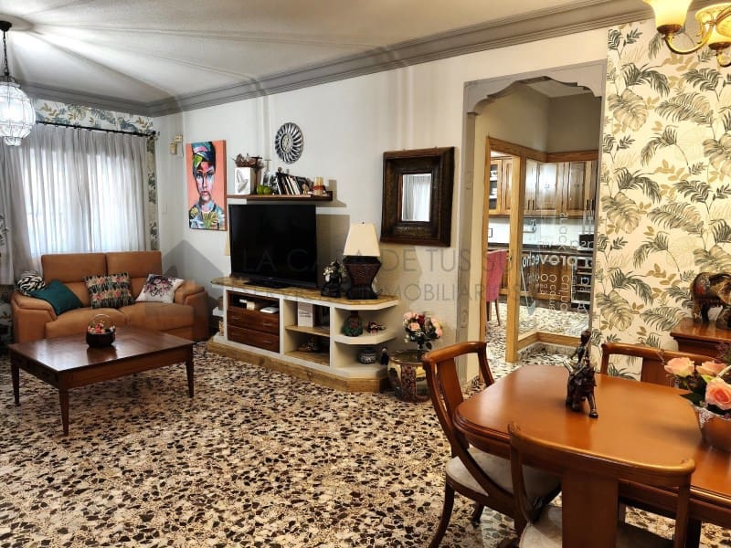 4 chambre Villa/Maison à vendre à Sax avec piscine garage - 415 000 € (Ref: 10075477)