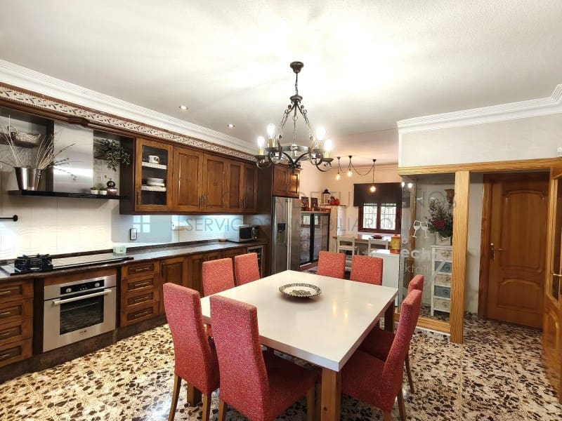 4 chambre Villa/Maison à vendre à Sax avec piscine garage - 415 000 € (Ref: 10075477)