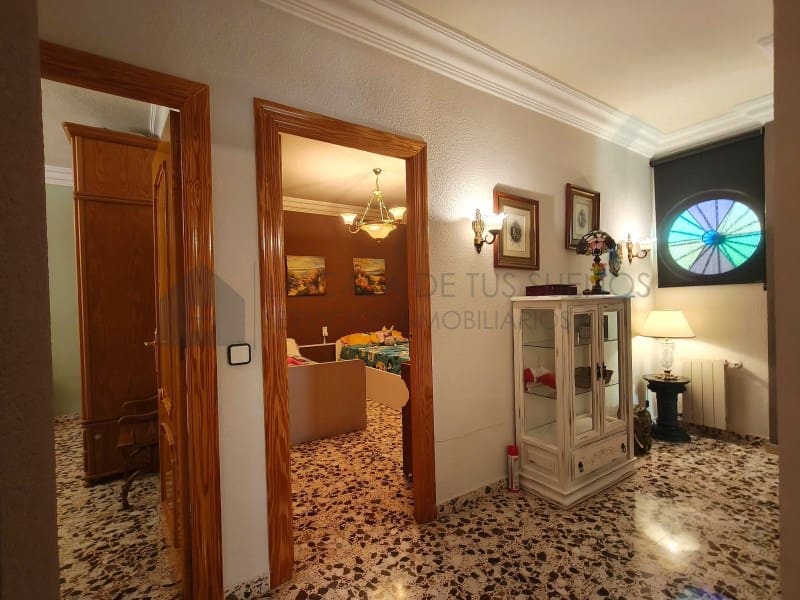 4 chambre Villa/Maison à vendre à Sax avec piscine garage - 415 000 € (Ref: 10075477)