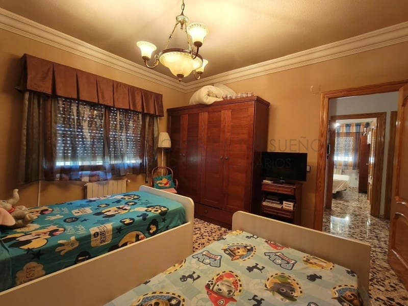 4 chambre Villa/Maison à vendre à Sax avec piscine garage - 415 000 € (Ref: 10075477)