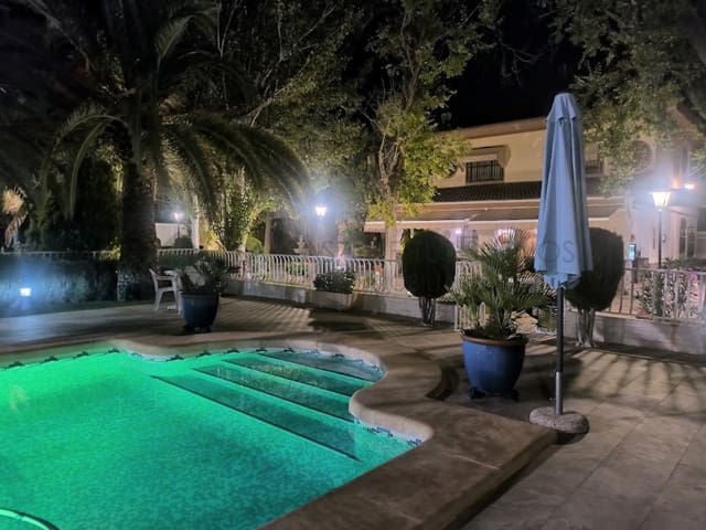 4 chambre Villa/Maison à vendre à Sax avec piscine garage - 415 000 € (Ref: 10075477)
