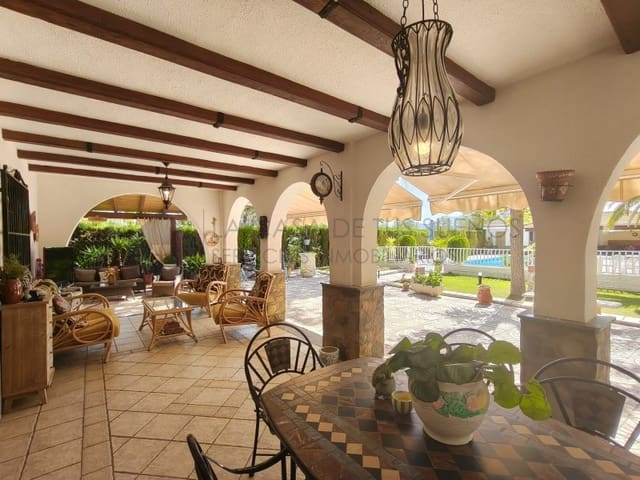 4 chambre Villa/Maison à vendre à Sax avec piscine garage - 415 000 € (Ref: 10075477)