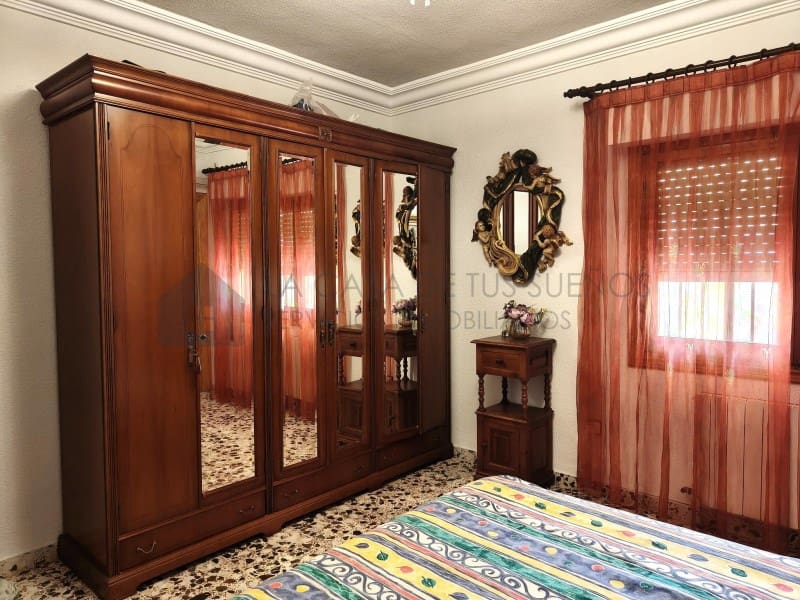 4 chambre Villa/Maison à vendre à Sax avec piscine garage - 415 000 € (Ref: 10075477)