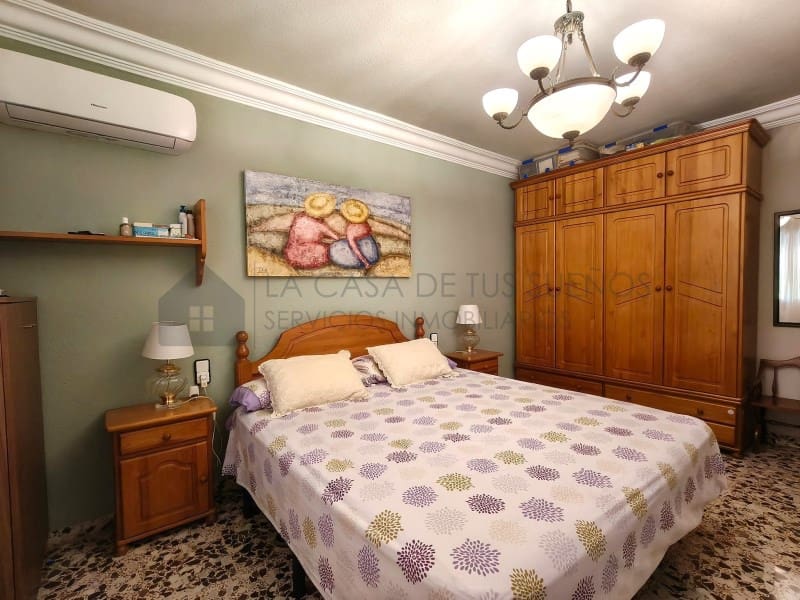 4 chambre Villa/Maison à vendre à Sax avec piscine garage - 415 000 € (Ref: 10075477)