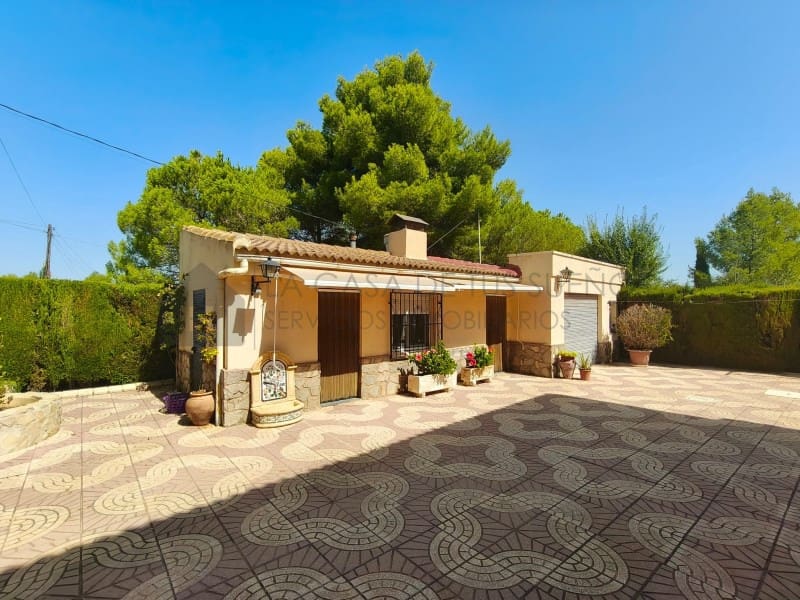 4 chambre Villa/Maison à vendre à Sax avec piscine garage - 415 000 € (Ref: 10075477)