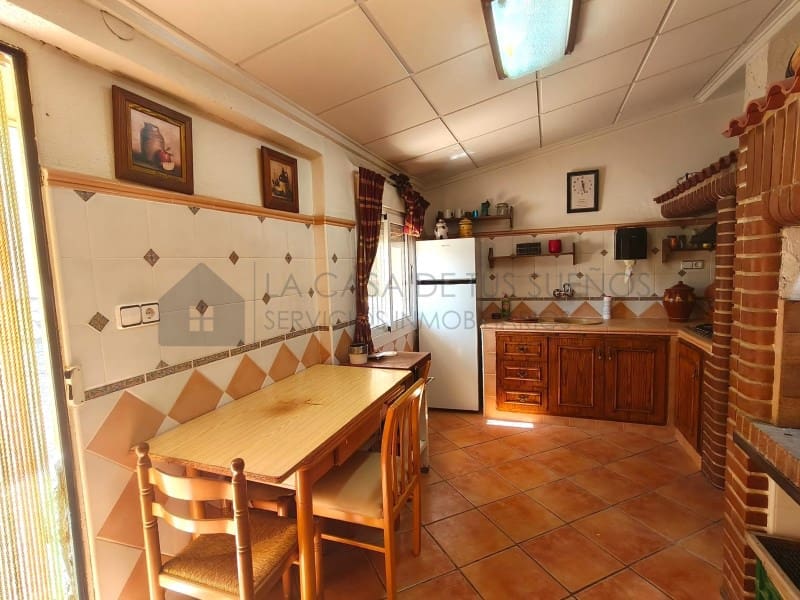 4 chambre Villa/Maison à vendre à Sax avec piscine garage - 415 000 € (Ref: 10075477)