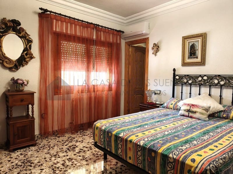 4 chambre Villa/Maison à vendre à Sax avec piscine garage - 415 000 € (Ref: 10075477)