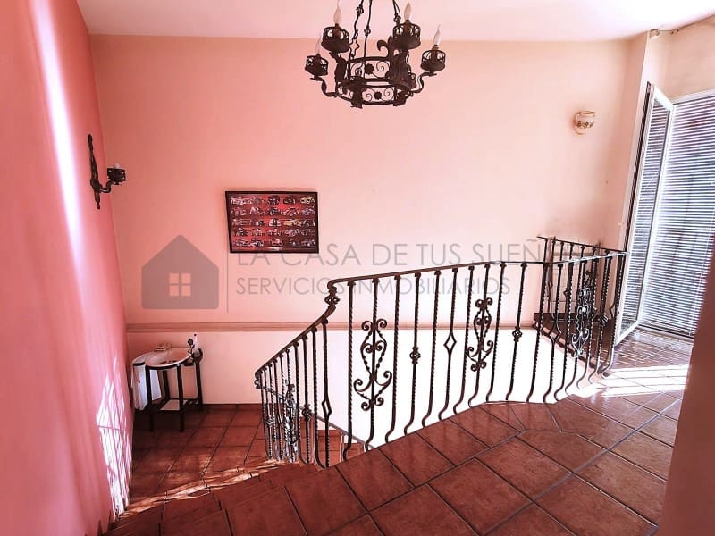 4 soveværelse Byhus til salg i La Font de la Figuera med garage - € 250.000 (Ref: 10086046)