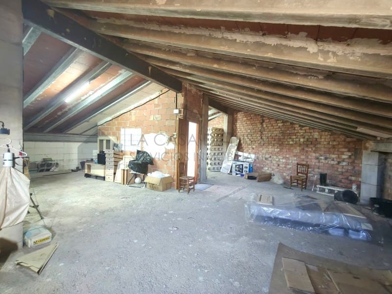 4 soveværelse Byhus til salg i La Font de la Figuera med garage - € 250.000 (Ref: 10086046)