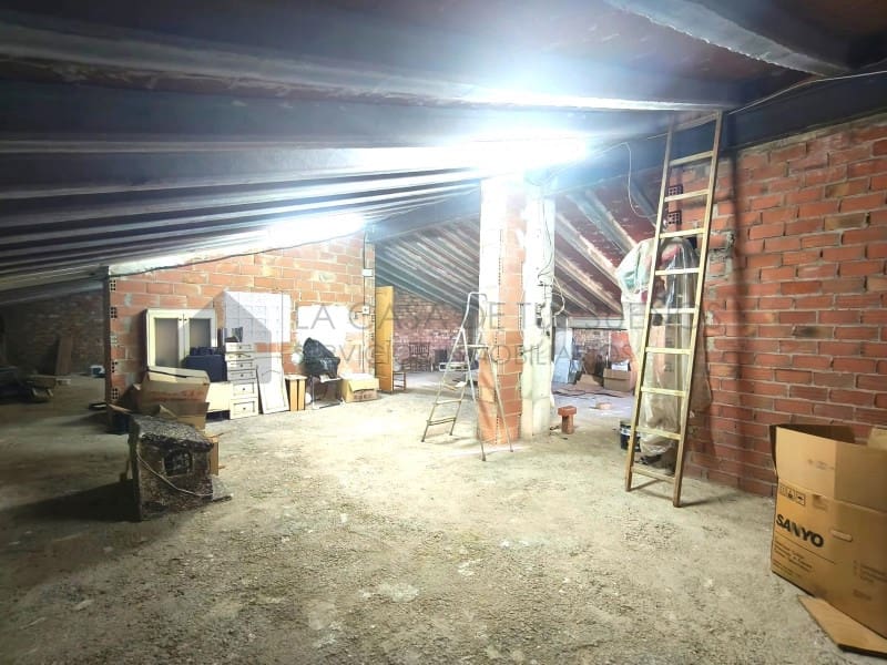 4 soveværelse Byhus til salg i La Font de la Figuera med garage - € 250.000 (Ref: 10086046)