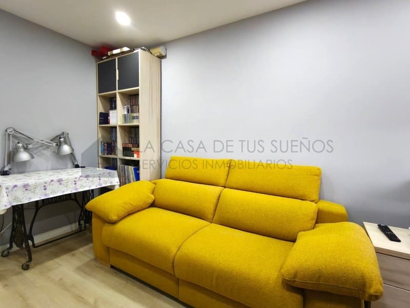 3 bedroom Flat for sale in Petrel / Petrer with garage - € 183,000 (Ref: 10109373)