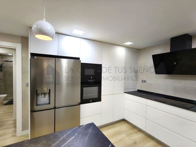 3 bedroom Flat for sale in Petrel / Petrer with garage - € 183,000 (Ref: 10109373)