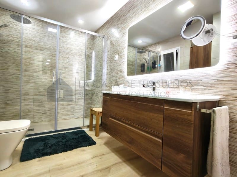 3 bedroom Flat for sale in Petrel / Petrer with garage - € 183,000 (Ref: 10109373)