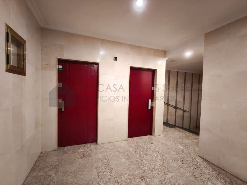 3 bedroom Flat for sale in Petrel / Petrer with garage - € 183,000 (Ref: 10109373)