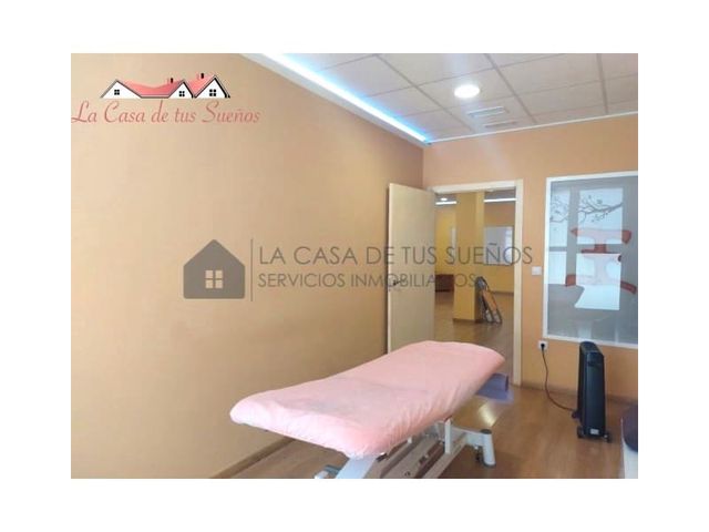 Local Commercial à vendre à Sax - 53 000 € (Ref: 10115575)