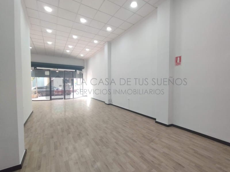 Local Commercial à vendre à Sax - 130 000 € (Ref: 10135918)