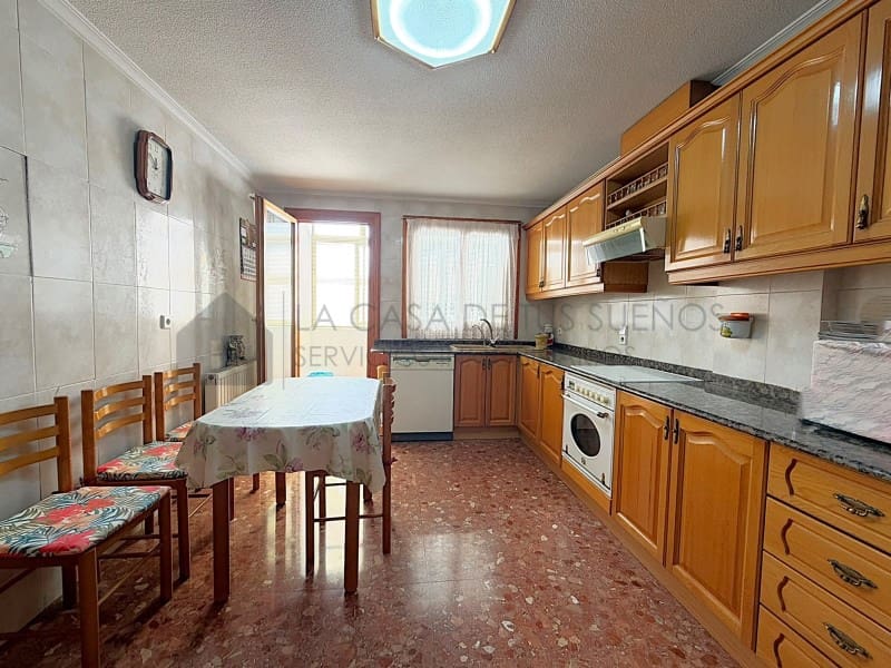 4 soverom Hus til salgs i Sax med garasje - € 217 000 (Ref: 10157572)