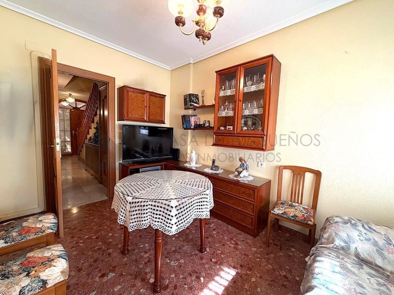 4 soverom Hus til salgs i Sax med garasje - € 217 000 (Ref: 10157572)