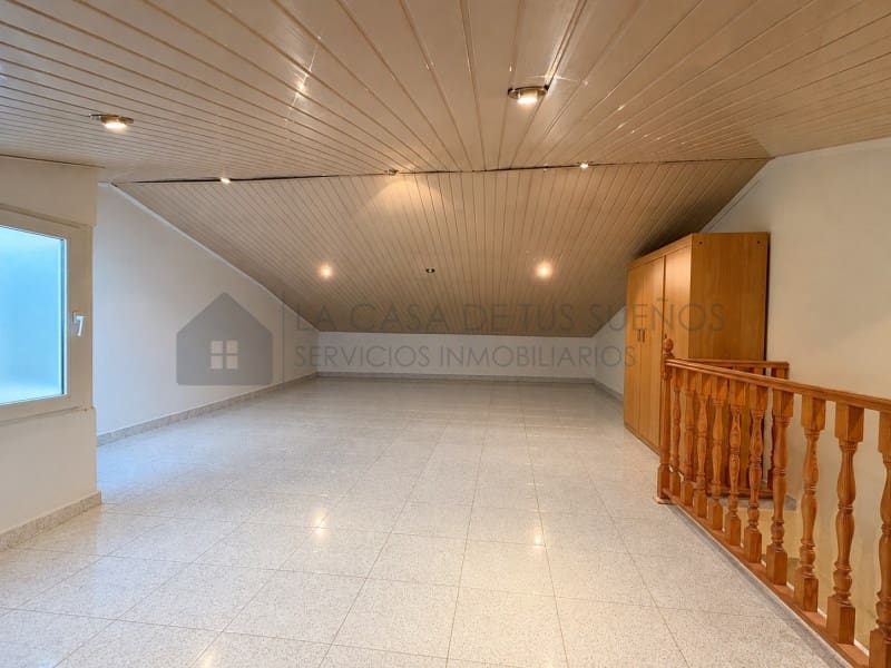 4 soverom Hus til salgs i Sax med garasje - € 217 000 (Ref: 10157572)