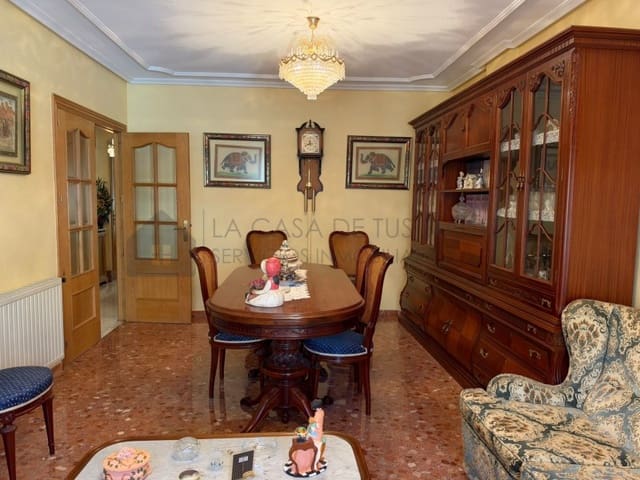 4 sypialnia Dom na sprzedaż w Sax z garażem - 217 000 € (Ref: 10157572)