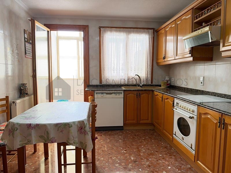 4 soverom Hus til salgs i Sax med garasje - € 217 000 (Ref: 10157572)