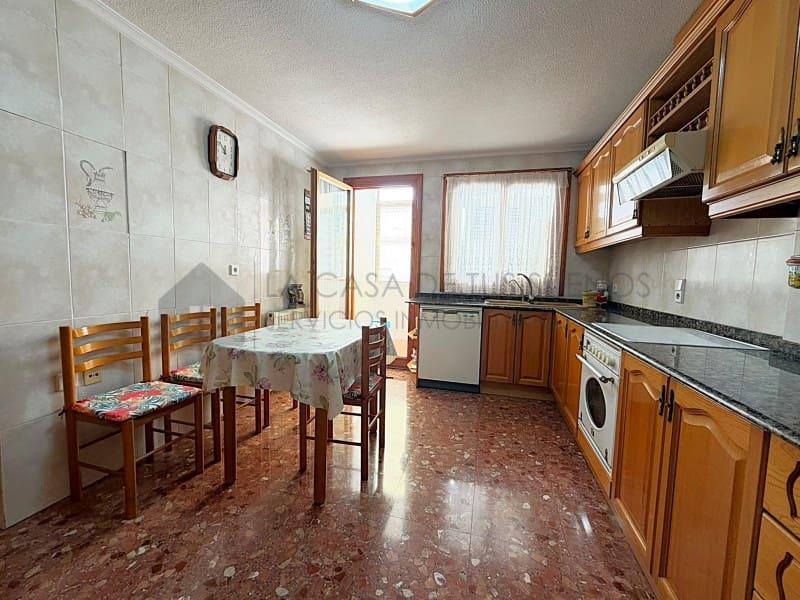 4 soverom Hus til salgs i Sax med garasje - € 217 000 (Ref: 10157572)