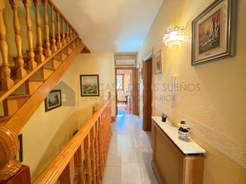 4 soverom Hus til salgs i Sax med garasje - € 217 000 (Ref: 10157572)