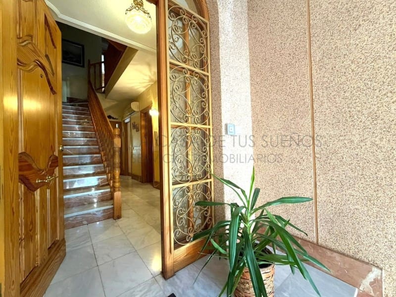 4 soverom Hus til salgs i Sax med garasje - € 217 000 (Ref: 10157572)
