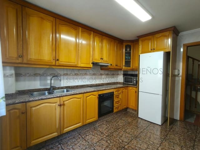 4 camera da letto Casa in vendita in Elda con garage - 250.000 € (Rif: 10177009)