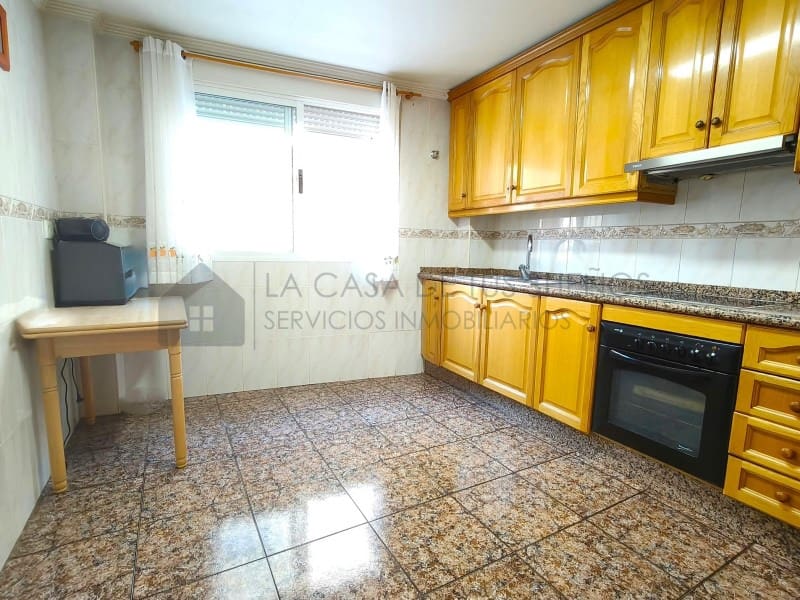 4 camera da letto Casa in vendita in Elda con garage - 250.000 € (Rif: 10177009)