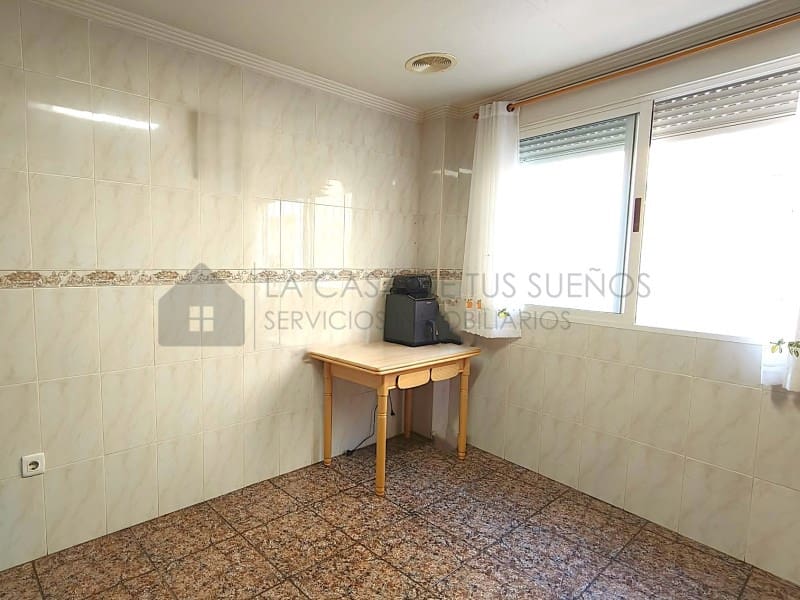 4 camera da letto Casa in vendita in Elda con garage - 250.000 € (Rif: 10177009)