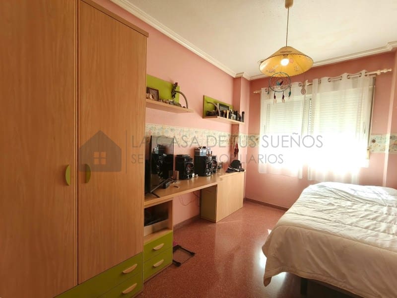 4 camera da letto Casa in vendita in Elda con garage - 250.000 € (Rif: 10177009)