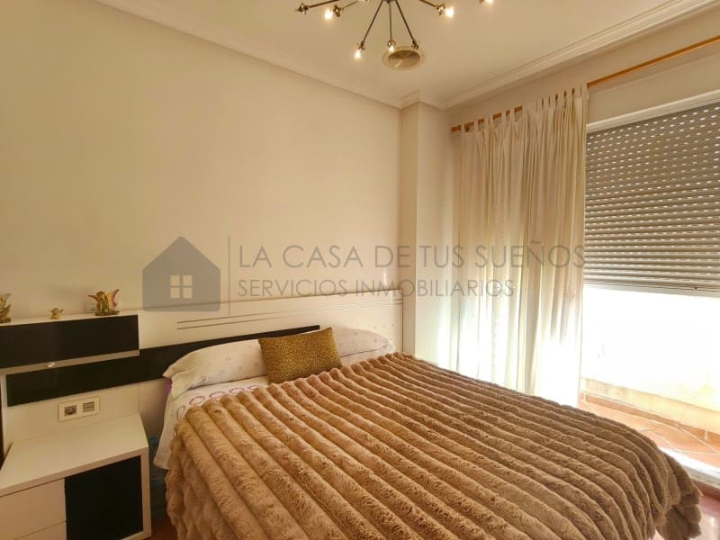 4 camera da letto Casa in vendita in Elda con garage - 250.000 € (Rif: 10177009)