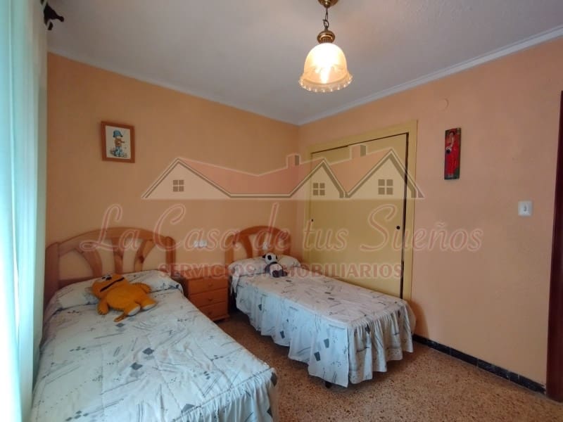 6 Zimmer Finca/Landgut zu verkaufen in Petrel / Petrer mit Pool Garage - 250.000 € (Ref: 7889945)