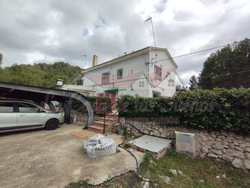 6 Zimmer Finca/Landgut zu verkaufen in Petrel / Petrer mit Pool Garage - 250.000 € (Ref: 7889945)