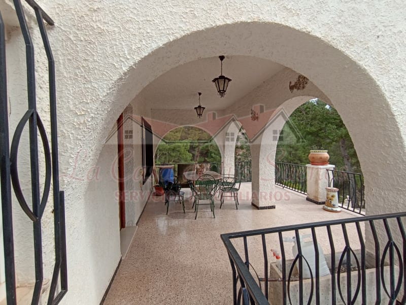 6 Zimmer Finca/Landgut zu verkaufen in Petrel / Petrer mit Pool Garage - 250.000 € (Ref: 7889945)