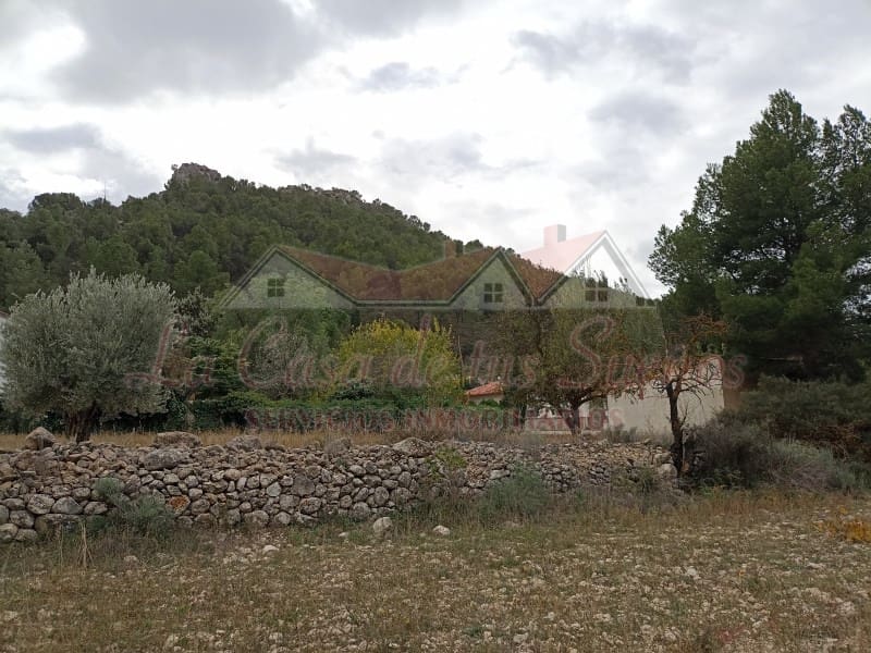 6 Zimmer Finca/Landgut zu verkaufen in Petrel / Petrer mit Pool Garage - 250.000 € (Ref: 7889945)
