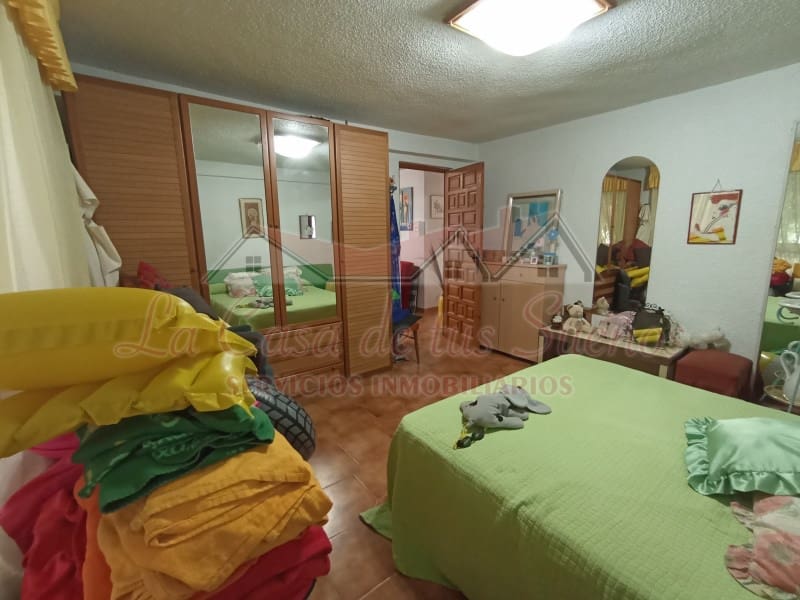 6 Zimmer Finca/Landgut zu verkaufen in Petrel / Petrer mit Pool Garage - 250.000 € (Ref: 7889945)